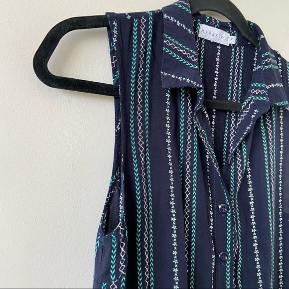 MARKET 33-STRIPE Elastic Waist Romper - Picture 4 of 9